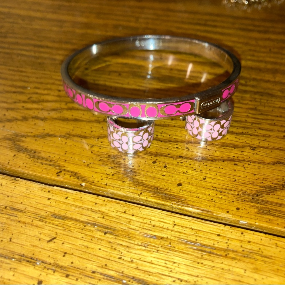 Coach Signature C Bangle Bracelet & Earrings - Silver and Pink - EUC - Picture 5 of 16
